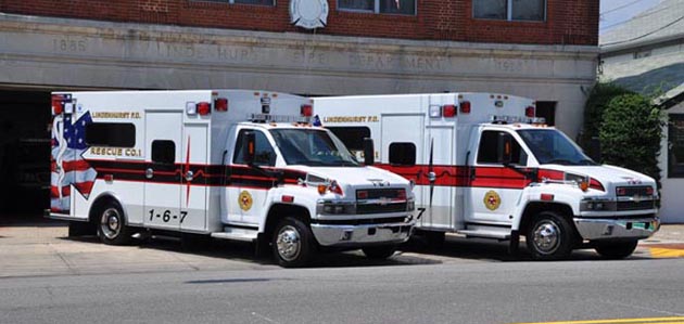 nassau-fire-apparatus-ambulances003
